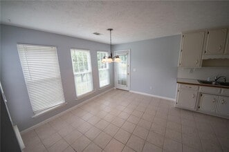 1130 Mercury Dr SE in Lawrenceville, GA - Building Photo - Building Photo