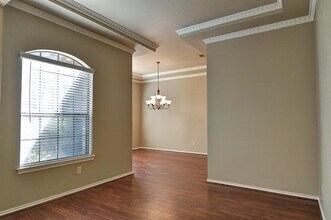 316 Bremen Dr in Hurst, TX - Building Photo - Building Photo