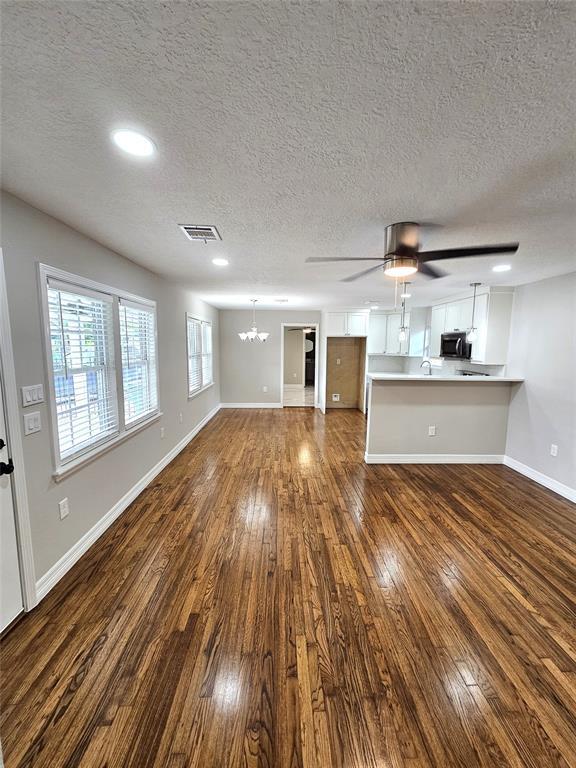 417 Melbourne St in Houston, TX - Building Photo - Building Photo