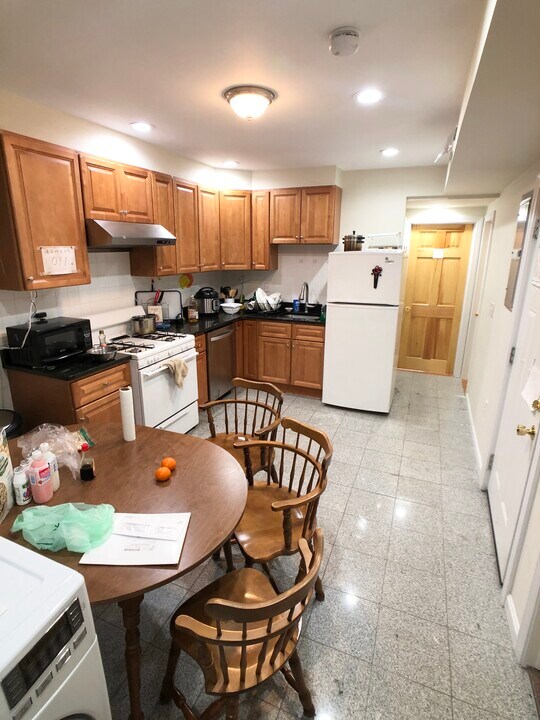 181 Northampton St in Boston, MA - Building Photo