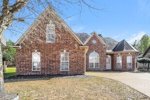 5363 Brookwater Cove S in Memphis, TN - Building Photo