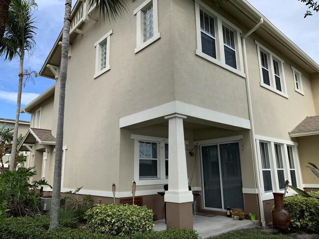 855 Marina Del Ray Ln-Unit -4 in West Palm Beach, FL - Building Photo - Building Photo