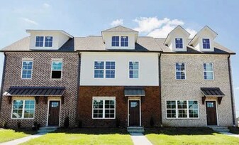 410 W Stevens St in Cookeville, TN - Building Photo