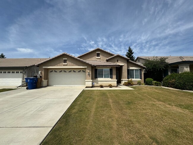 property at 9912 Grand View Summit Dr