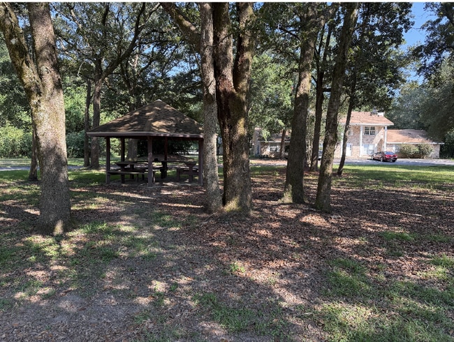 3336 Colonial Oaks Dr in Pace, FL - Building Photo - Building Photo