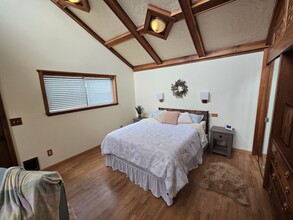 5060 Meyers Ave in Eureka, CA - Building Photo - Building Photo