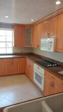 11480 Tara Dr in Plantation, FL - Building Photo - Building Photo