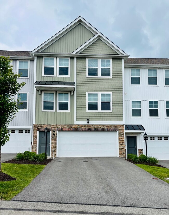 property at 64 Hawthorne Dr