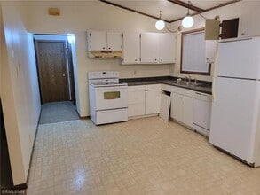 921-935 Pearl St in Prescott, WI - Building Photo - Building Photo