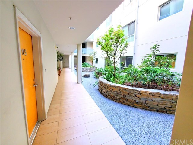 159 W Green St-Unit -Tenant in Pasadena, CA - Building Photo - Building Photo