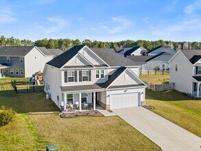 264 E Red Head Cir in Sneads Ferry, NC - Building Photo - Building Photo