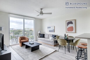 1000 NW 7th St in Miami, FL - Building Photo