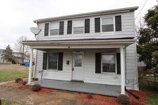 16 S 2nd St in Trenton, OH - Building Photo