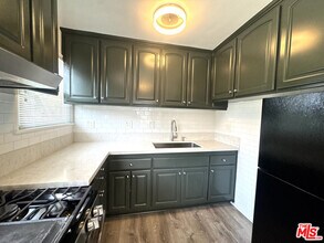 5153 Overland Ave in Culver City, CA - Building Photo - Building Photo