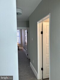2549 Shields St photo'