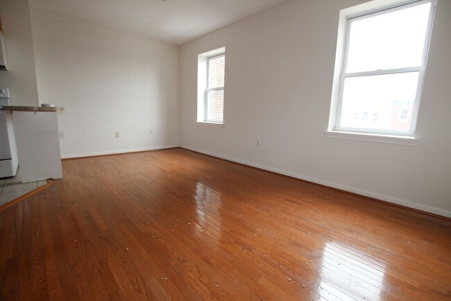 property at 2829 W Girard Ave