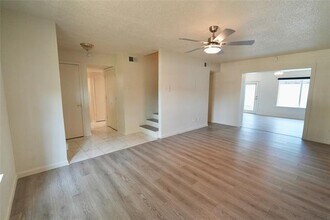 11348 McCree Rd in Dallas, TX - Building Photo - Building Photo