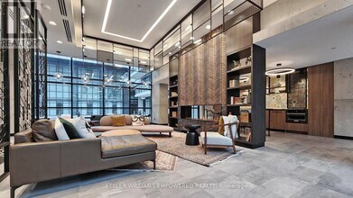 251 Manitoba St in Toronto, ON - Building Photo - Building Photo