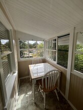 1130 Windsor River Rd in Windsor, CA - Building Photo - Building Photo