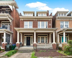 223 N Arthur Ashe Blvd in Richmond, VA - Building Photo