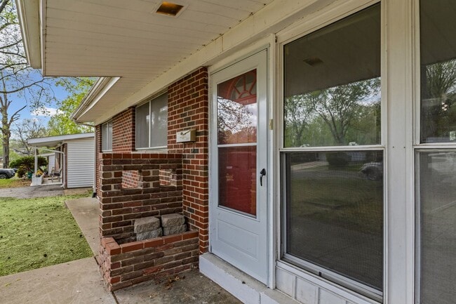 10539 Monarch Dr in St. Louis, MO - Building Photo - Building Photo