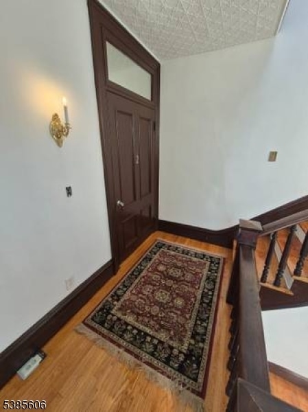 810 Old York Rd in Raritan, NJ - Building Photo - Building Photo