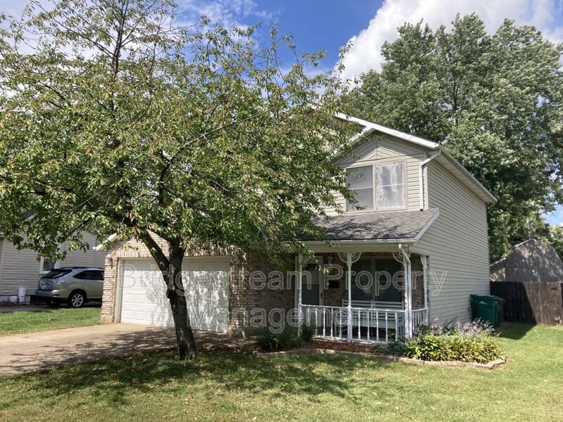 117 Powell Ave in Fairborn, OH - Building Photo