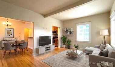 106 Pearl Ave SE in Ilwaco, WA - Building Photo - Building Photo