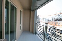 21 Farson St photo'