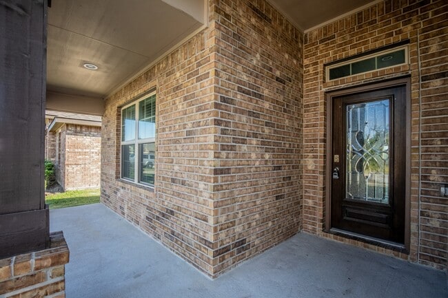 property at 1407 Wheatland Terrace Ln