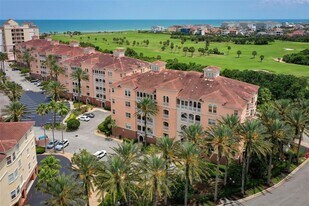 35 Ocean Crest Way, Unit 1124 in Palm Coast, FL - Building Photo
