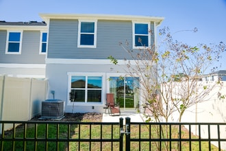 2265 Carrabelle Wy in Sanford, FL - Building Photo - Building Photo