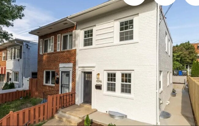 property at 4246 Southern Ave SE