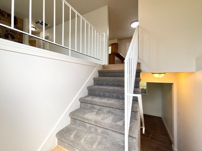 3525 W Danube Dr in Salt Lake City, UT - Building Photo - Building Photo