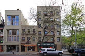 187 Spring St in New York, NY - Building Photo - Building Photo