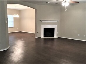 20102 Glacier Falls Dr in Tomball, TX - Building Photo - Building Photo
