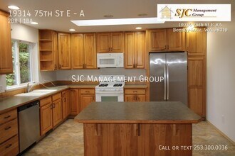 19314 75th St E in Bonney Lake, WA - Building Photo - Building Photo