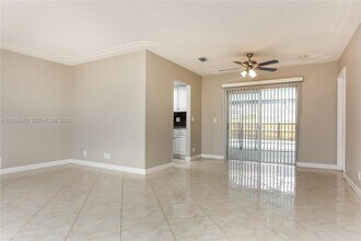 1531 NW 46th Ave in Lauderhill, FL - Building Photo - Building Photo