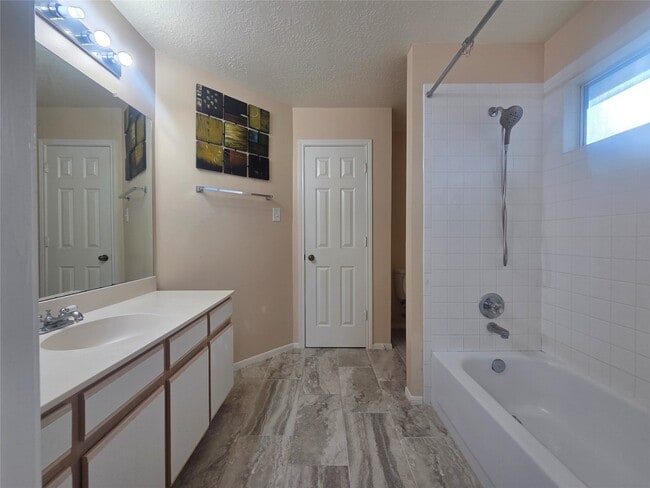 16102 Mission Village Dr