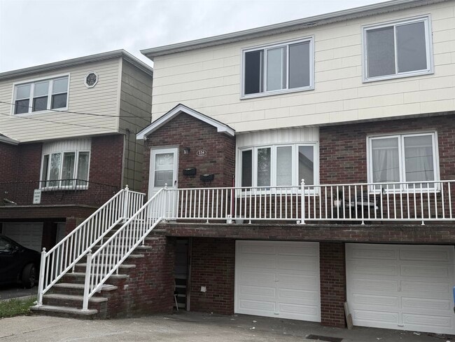property at 134 North St