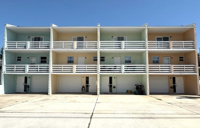 property at 3635 Cardinal Blvd