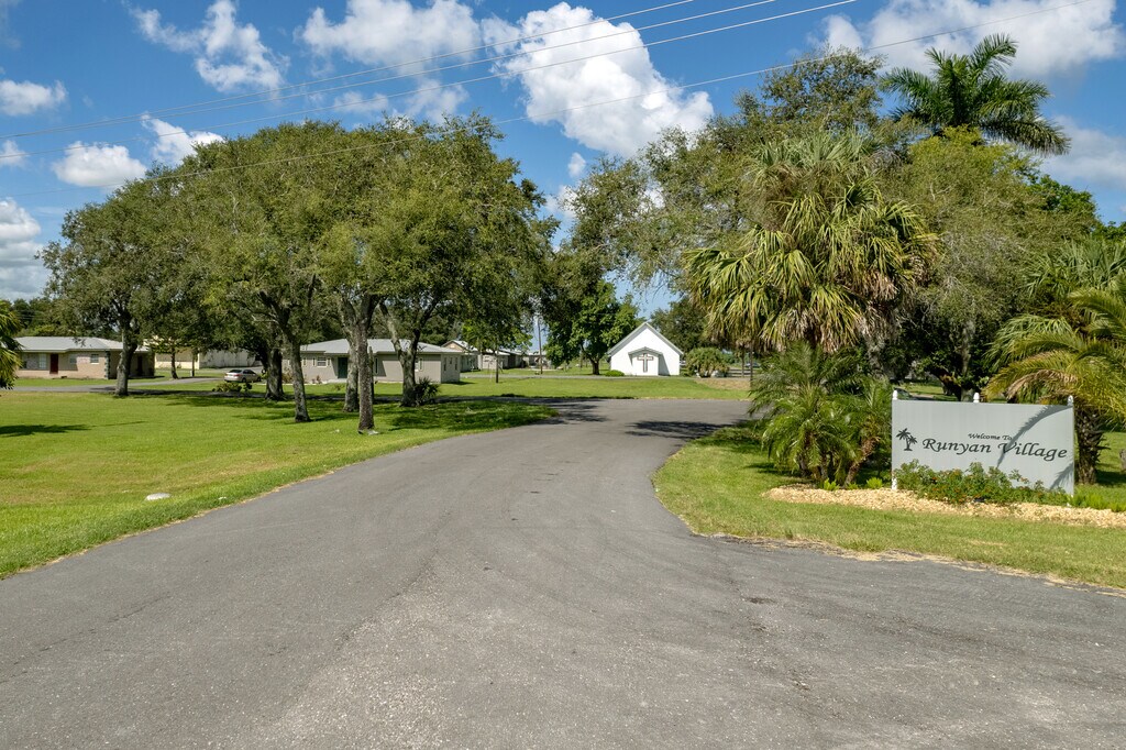 Runyon Village Apartments Belle Glade, FL Apartments For Rent