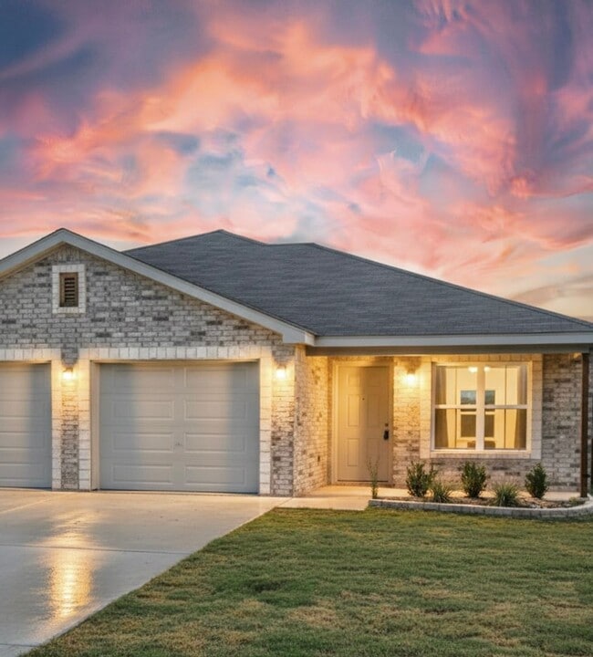 property at 803 A Eastland Dr