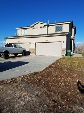 207 E 1100 S in Vernal, UT - Building Photo