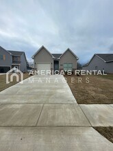 90 Cole Ln in Oak Grove, AL - Building Photo - Building Photo