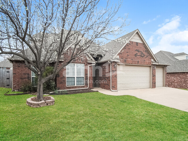 10006 E 101st St N in Owasso, OK - Building Photo - Building Photo