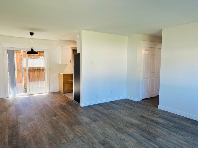 606 NW 10th Ave in Camas, WA - Building Photo - Building Photo