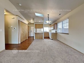 3913 48th Ave NE in Tacoma, WA - Foto de edificio - Building Photo