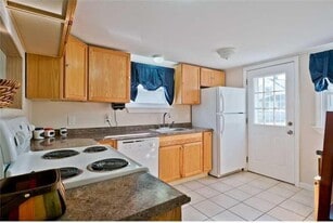 157 Evans St in South Portland, ME - Building Photo