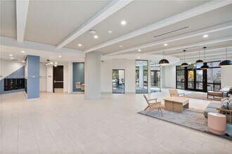 1536 NW 15th Ave, Unit 103 in Miami, FL - Foto de edificio - Building Photo